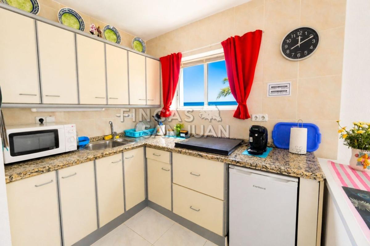 Sale of apartment in Piso en Pueblo Español - Coveta Fumá, El Campello, El Campello
 photo 3