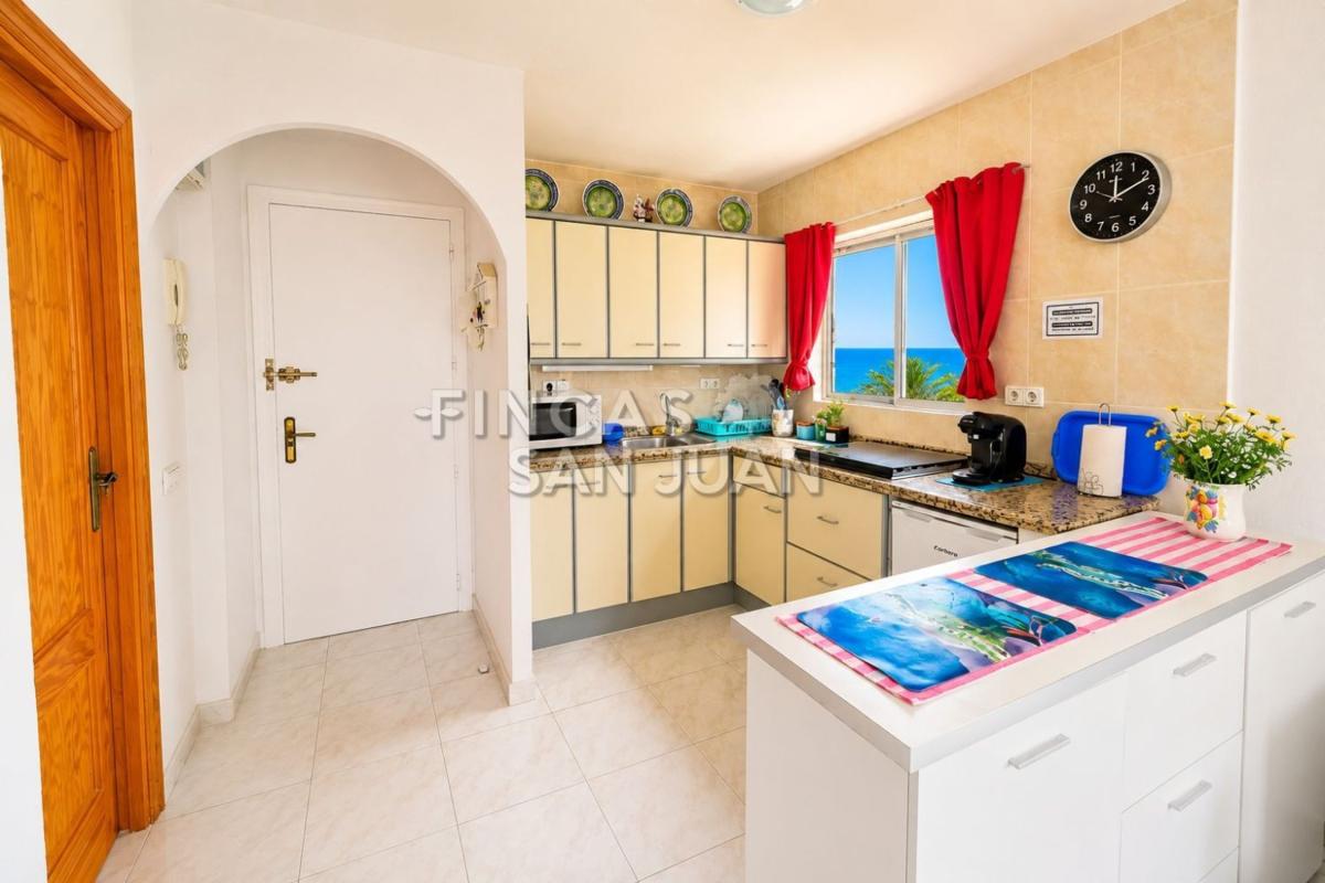 Sale of apartment in Piso en Pueblo Español - Coveta Fumá, El Campello, El Campello
 photo 4