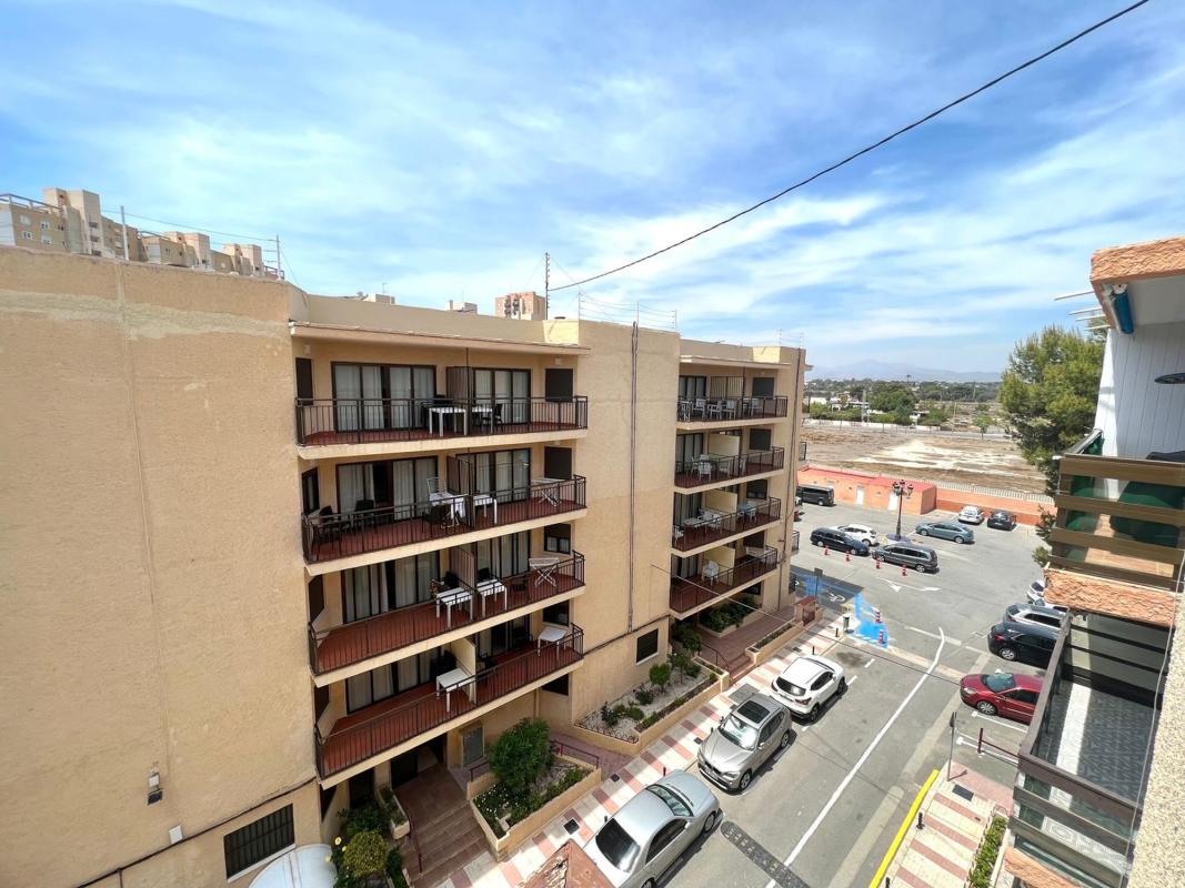 Penthouse sale in Ático en Calle el Pinós, Playa Muchavista, El Campello, El Campello photo 2