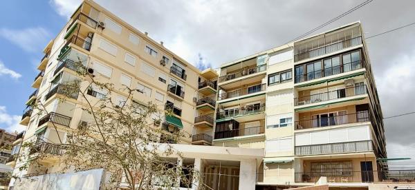 Sale of flat in Piso en Avenida Jaime I el Conquistador, Playa Muchavista, El Campello, El Campello
thumbnail 1