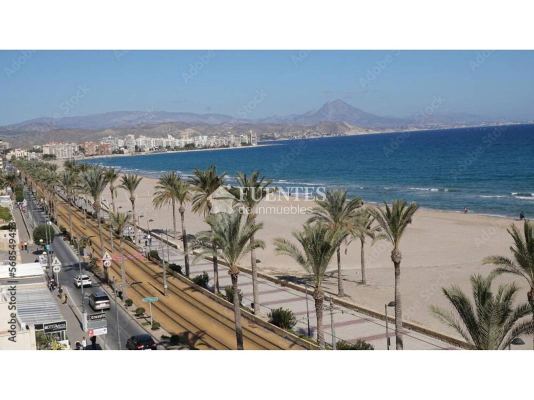 Продажа квартиры на Piso en Calle Sant Bartomeu, Campello Playa, El Campello, Эль Кампельо
 photo 2