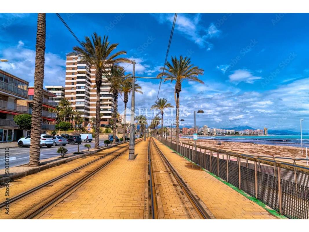 Продажа квартиры на Piso en Calle Sant Bartomeu, Campello Playa, El Campello, Эль Кампельо
 photo 3