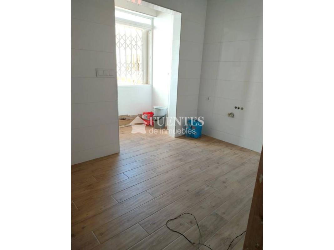 Продажа квартиры на Piso en Calle Sant Bartomeu, Campello Playa, El Campello, Эль Кампельо
 photo 5