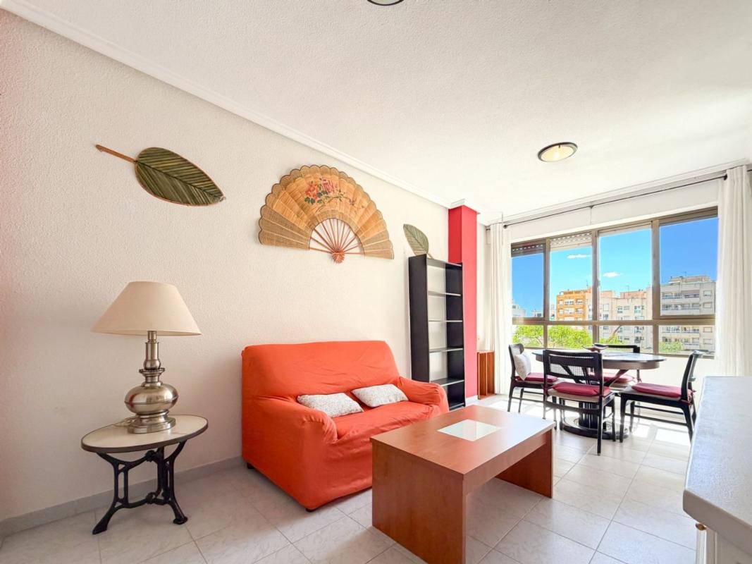 Venta de piso en Piso en Calle de Gabriel Miro, Campello Playa, El Campello, El Campello
photo 2