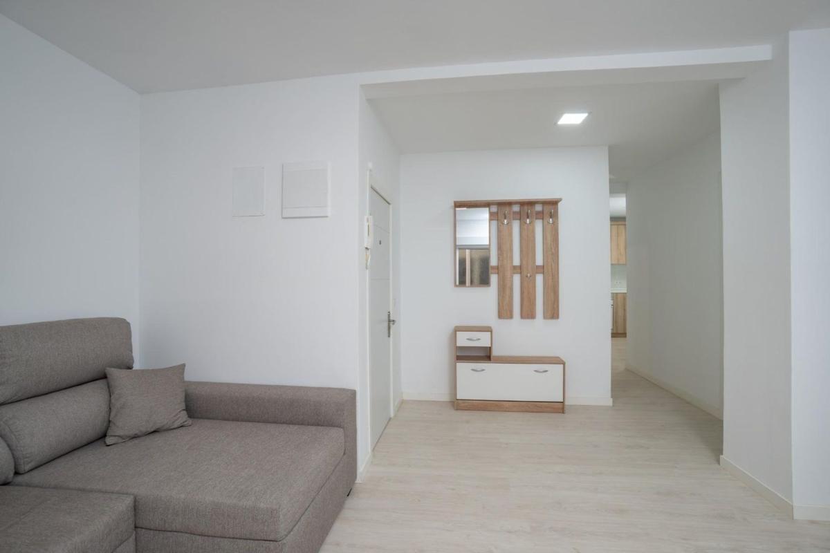 Venta de piso en Piso en Calle Sant Bartomeu, Campello Playa, El Campello, El Campello
photo 5
