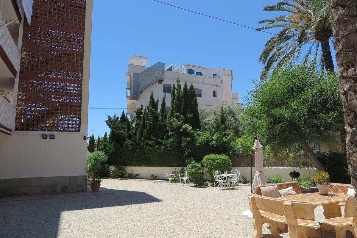 Sale of apartment in Piso en Playa Muchavista, El Campello, El Campello
photo 1
