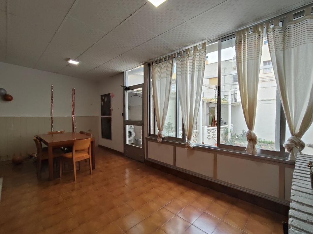 Properties for sale and rent in Spain photo 4