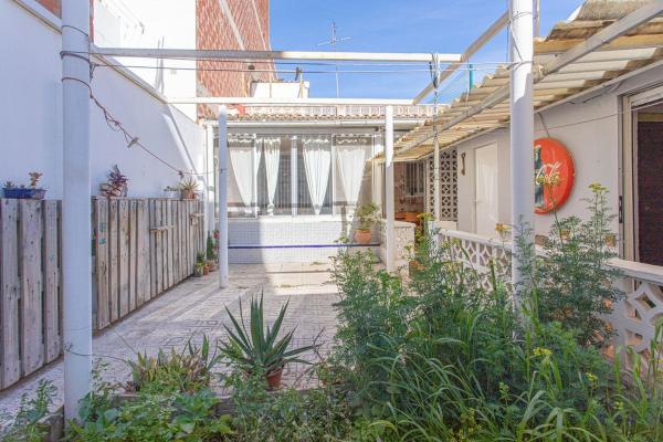 Casa o chalet independiente en Calle de Pinzon, 15, Campello Pueblo, El Campello thumbnail 1