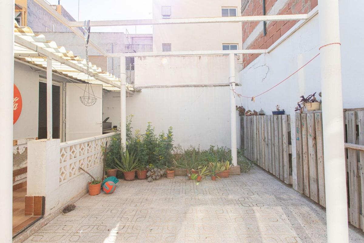Properties for sale and rent in Spain photo 3