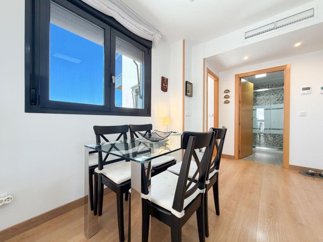 Sale of apartment in Piso en Calle Alcalde Pepe Carratalá, Campello Pueblo, El Campello, El Campello
photo 3