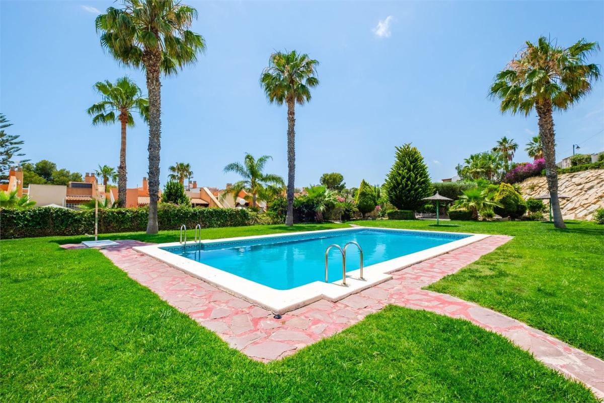 Properties for sale and rent in Spain photo 3