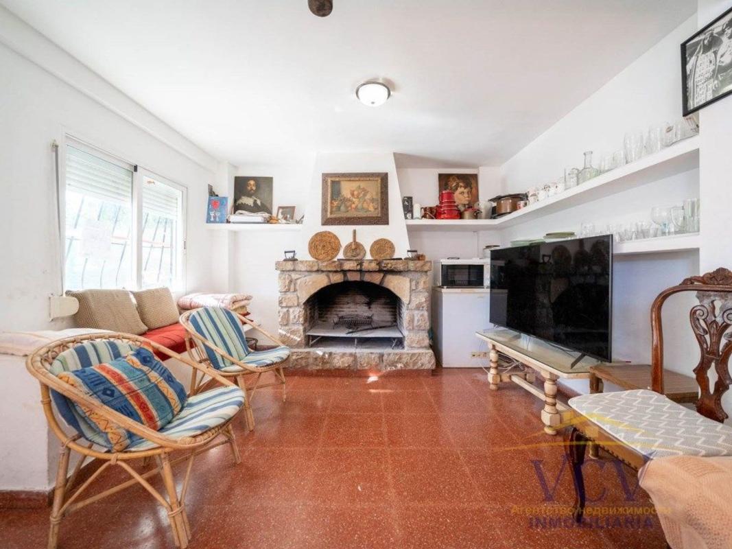 Properties for sale and rent in Spain photo 3