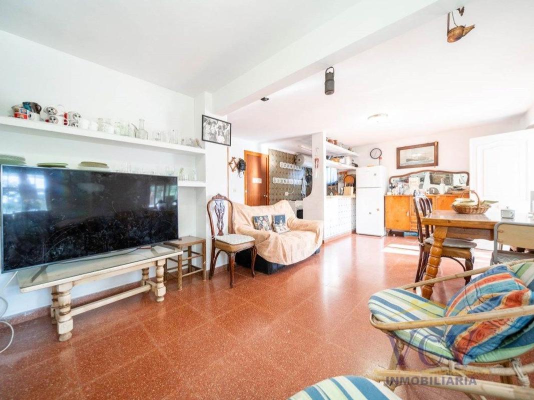 Properties for sale and rent in Spain photo 4