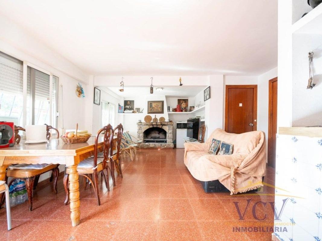 Properties for sale and rent in Spain photo 5