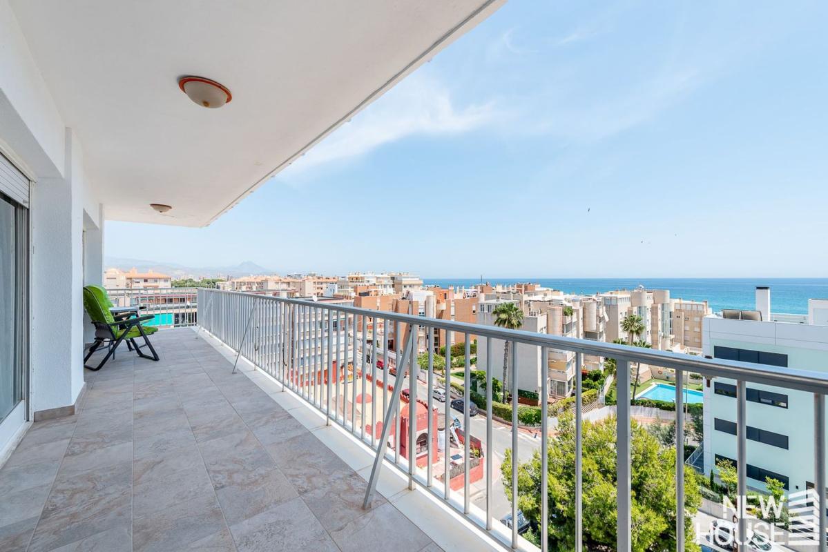 Sale of apartment in Piso en Muchavista, Playa Muchavista, El Campello, El Campello
photo 1