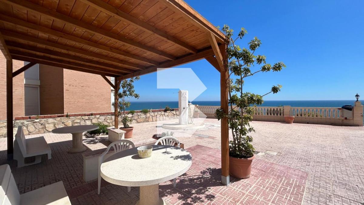 Sale of apartment in Piso en Sant Sebastia, Playa Muchavista, El Campello, El Campello
 photo 2