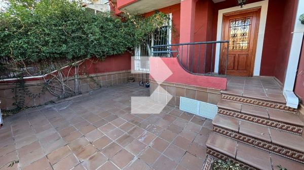 Chalet adosado en Avenida del Vincle, Campello Pueblo, El Campello thumbnail 1