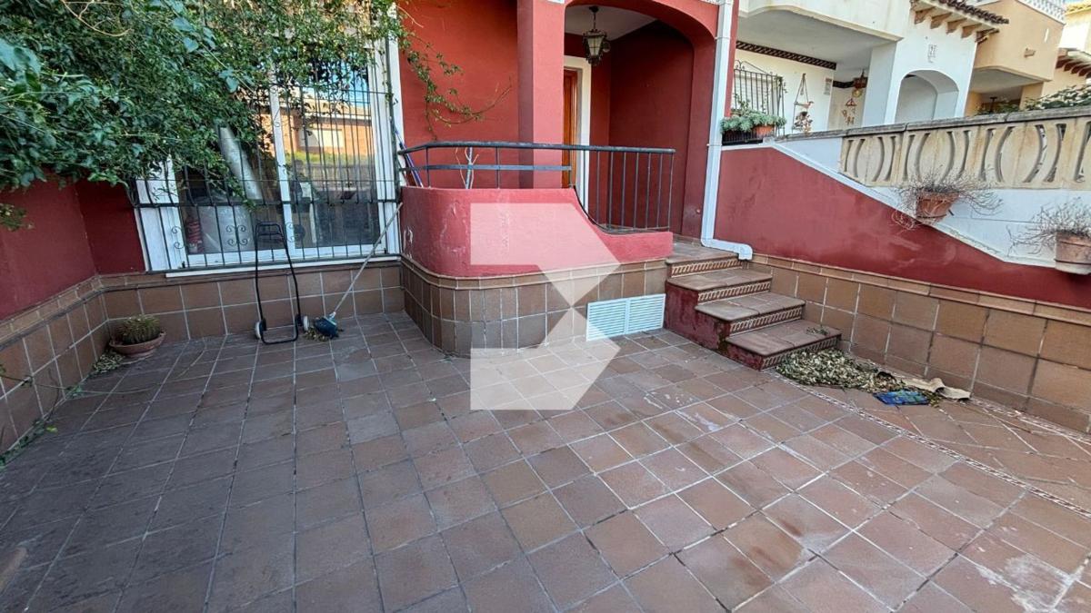 Properties for sale and rent in Spain photo 3
