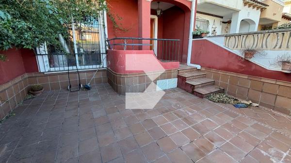 Chalet adosado en Avenida del Vincle, Campello Pueblo, El Campello thumbnail 2