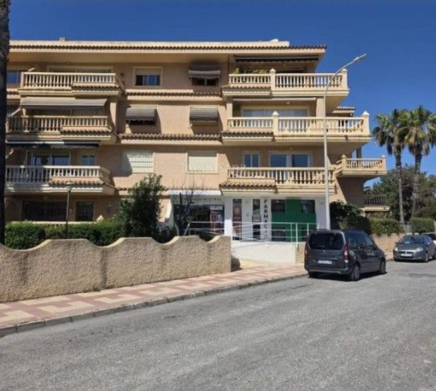 Sale of apartment in Piso en Calle dels Carreters, Campello Playa, El Campello, El Campello
 photo 3