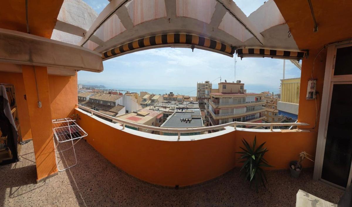 Sale of apartment in Piso en Campello Playa, El Campello, El Campello
photo 1