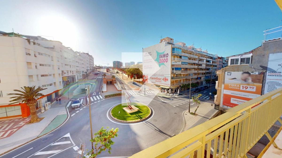 Sale of apartment in Piso en Calle Sant Pere, Campello Playa, El Campello, El Campello
 photo 3