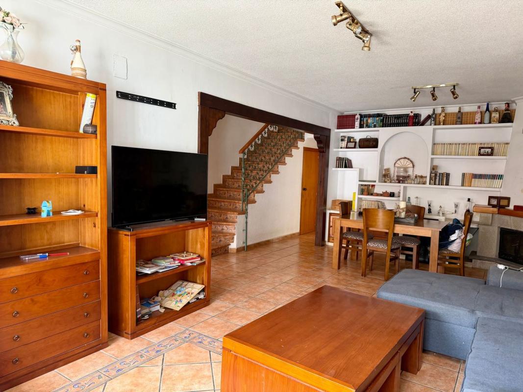 Properties for sale and rent in Spain photo 4