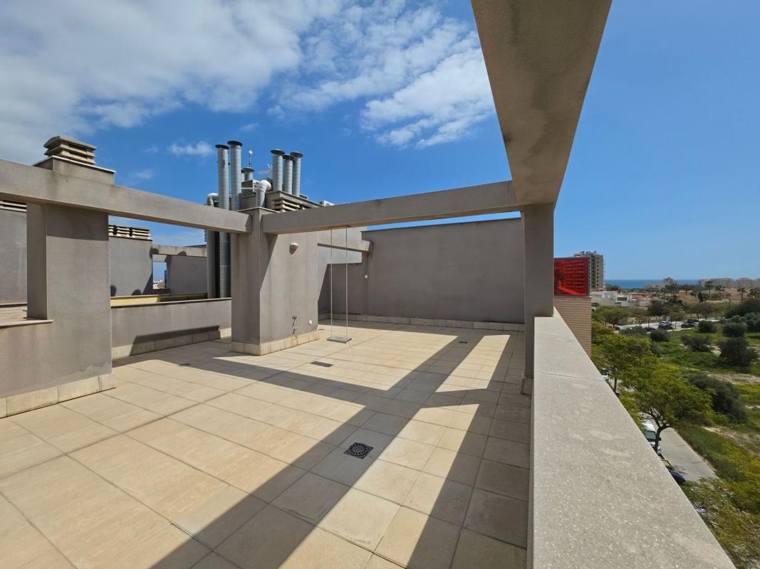 Продажа пентхауса на Ático en Calle de les Normes de Castello, 6, Campello Pueblo, El Campello, Эль Кампельо photo 1