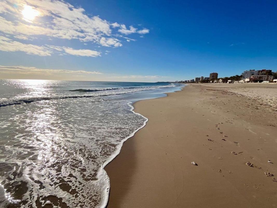 Sprzedaż mieszkania w Piso en Playa Muchavista, El Campello, El Campello
photo 2