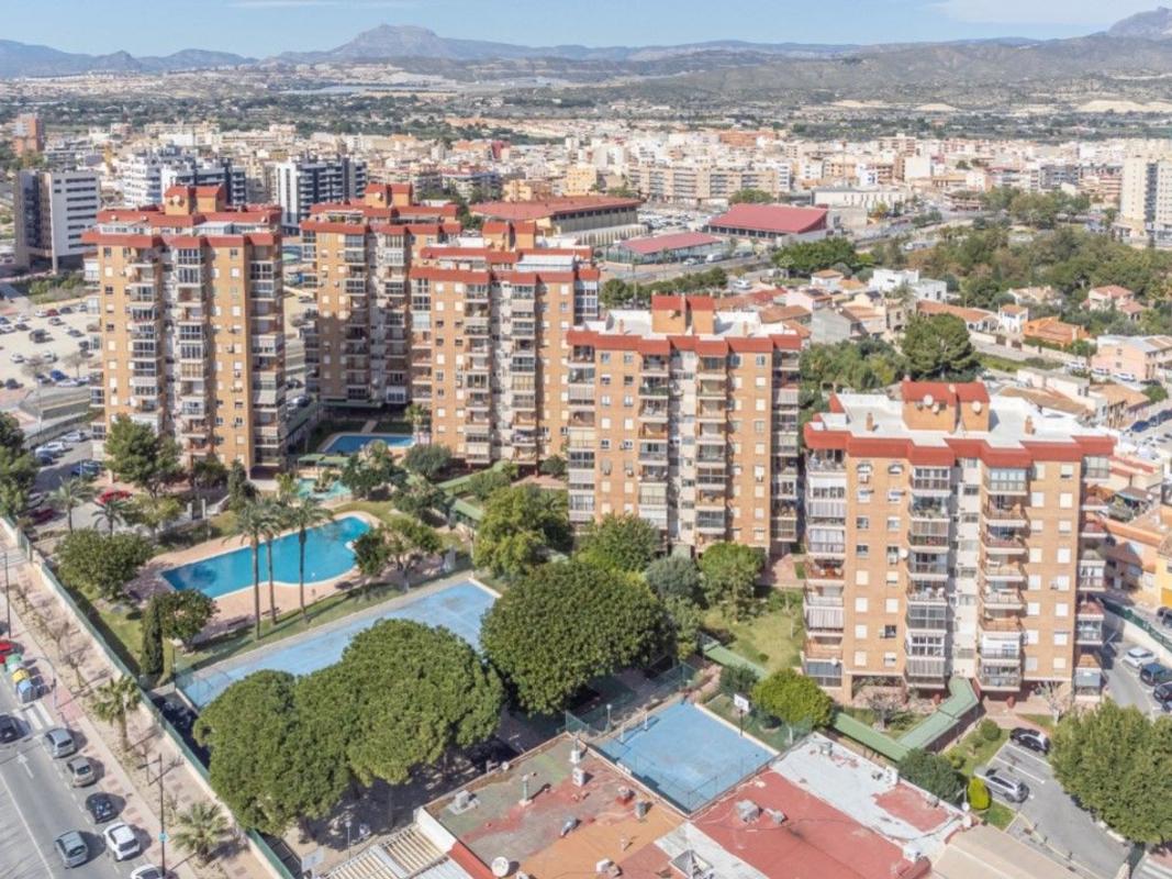 Sale of apartment in Piso en Avenida de l'Estació, 6, Campello Playa, El Campello, El Campello
 photo 4