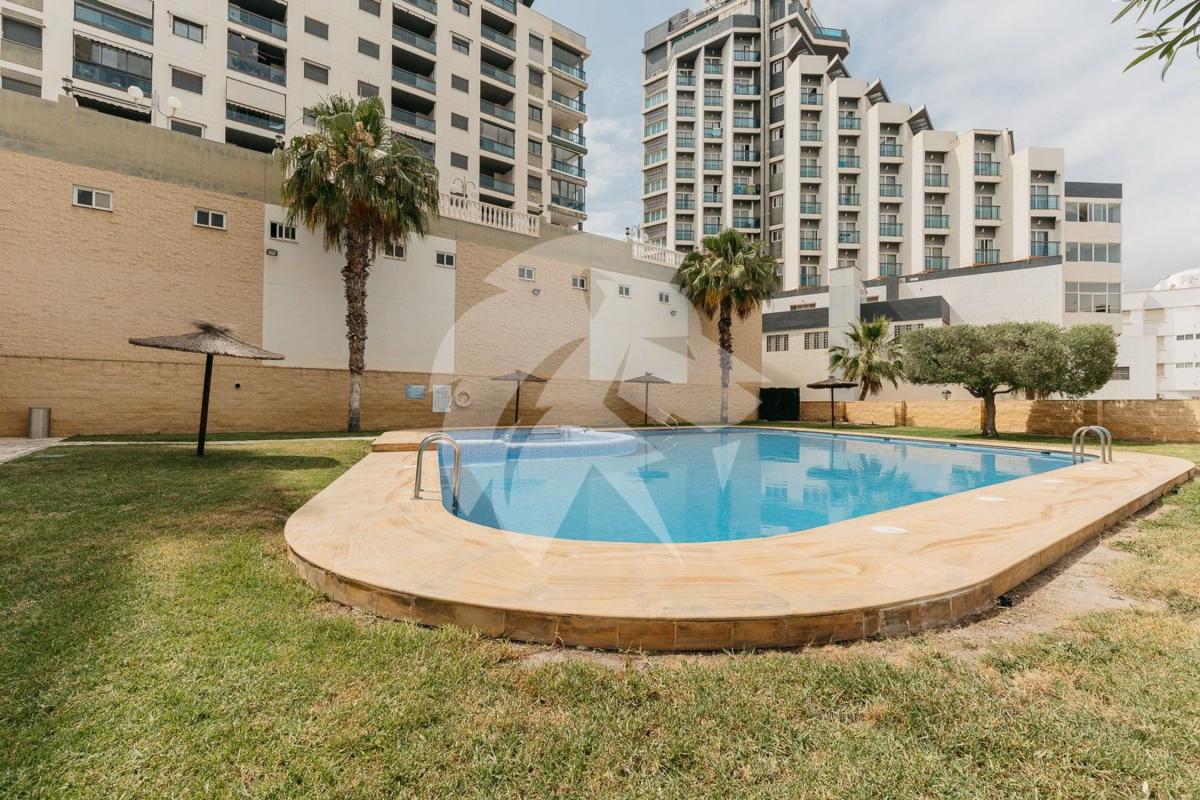 Продажа квартиры на Piso en Calle de Benissa, Campello Playa, El Campello, Эль Кампельо
 photo 4