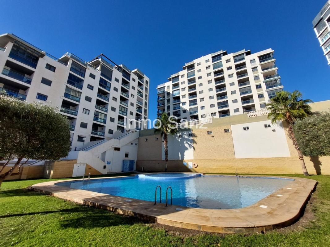 Продажа квартиры на Piso en Avenida d'Alcoi, Campello Playa, El Campello, Эль Кампельо
photo 1