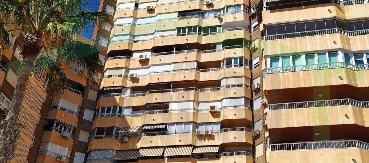 Sale of apartment in Piso en Calle Sant Bartomeu, Campello Playa, El Campello, El Campello
photo 3