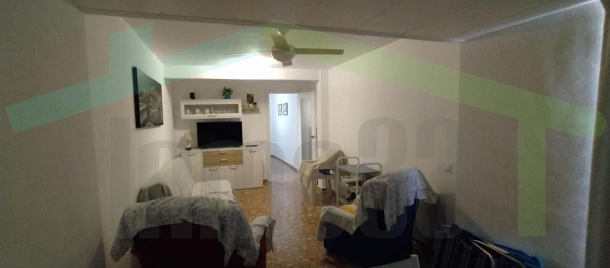 Sale of apartment in Piso en Calle Sant Bartomeu, Campello Playa, El Campello, El Campello
photo 5