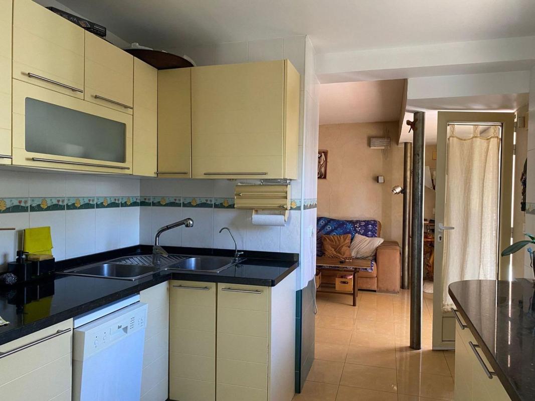 Properties for sale and rent in Spain photo 5