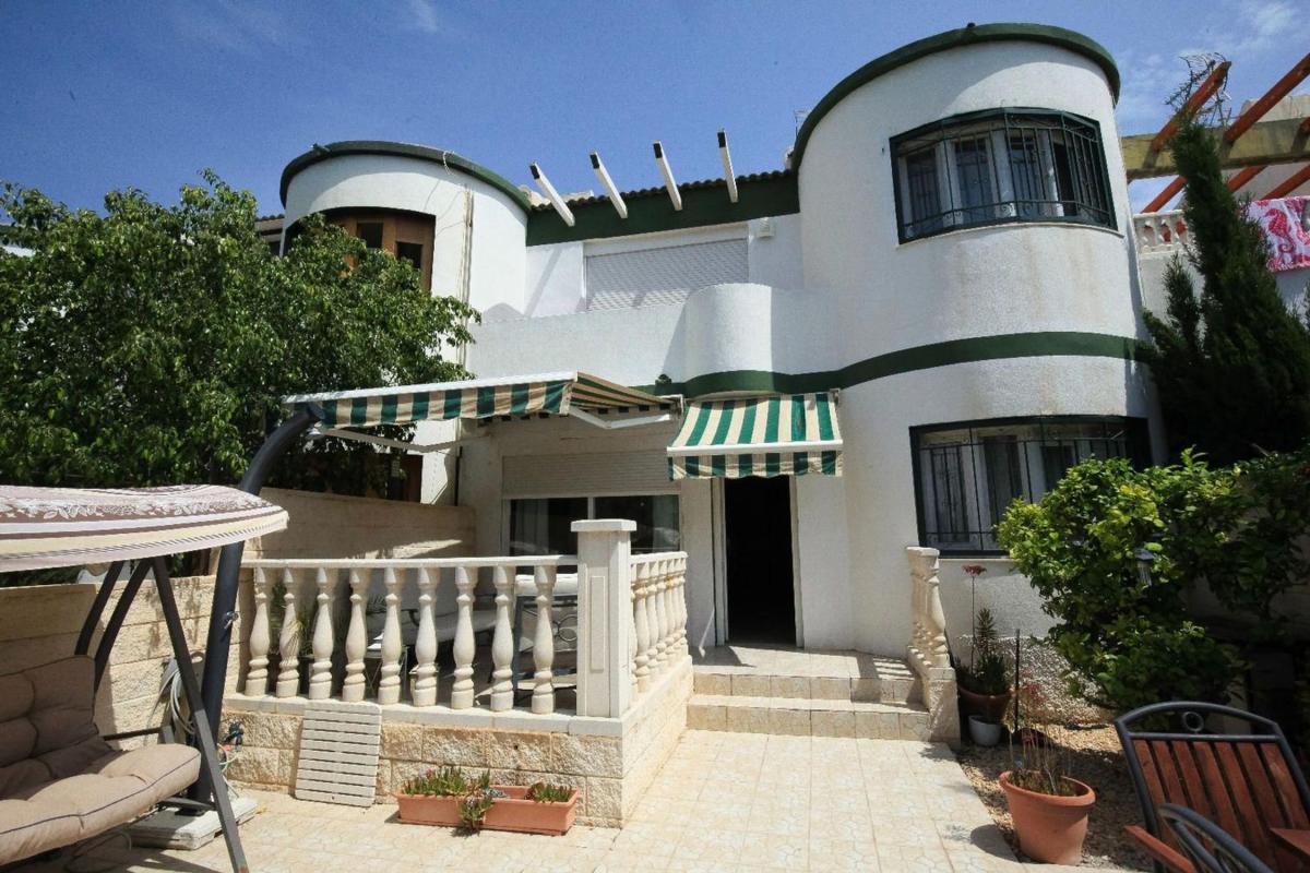 Properties for sale and rent in Spain photo 2