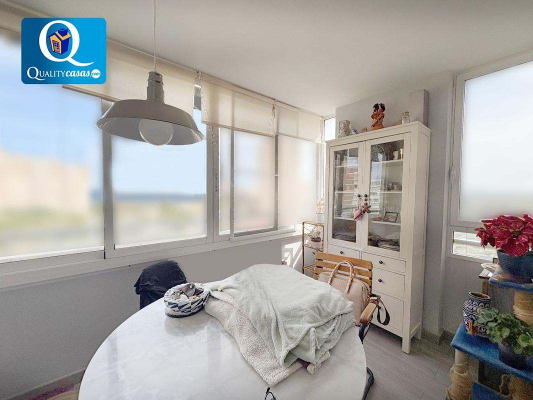 Sale of apartment in Piso en Playa Muchavista, El Campello, El Campello
photo 2