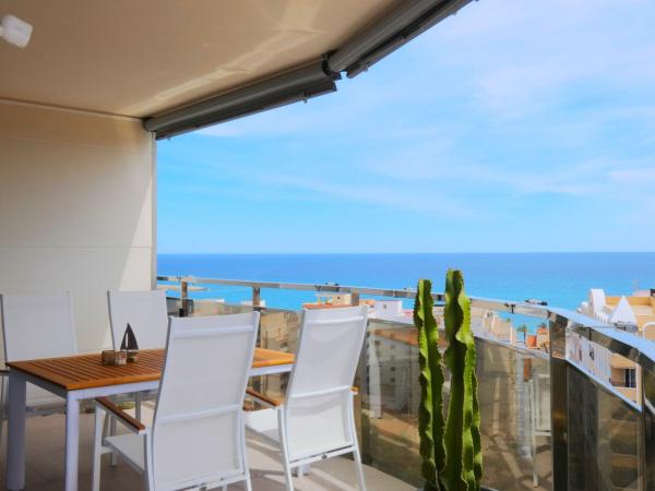 Sale of flat in Piso en Calle de la Mar Alta, 10, Campello Playa, El Campello, El Campello
 photo 1