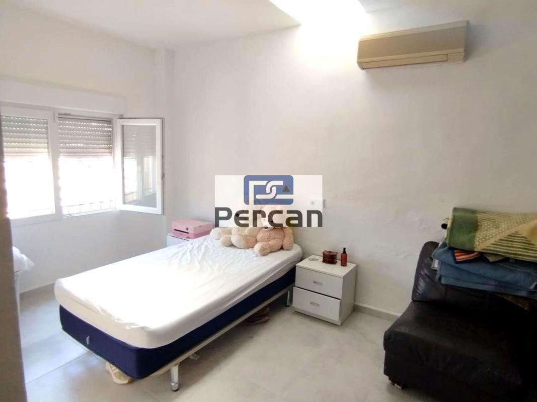 Properties for sale and rent in Spain photo 1