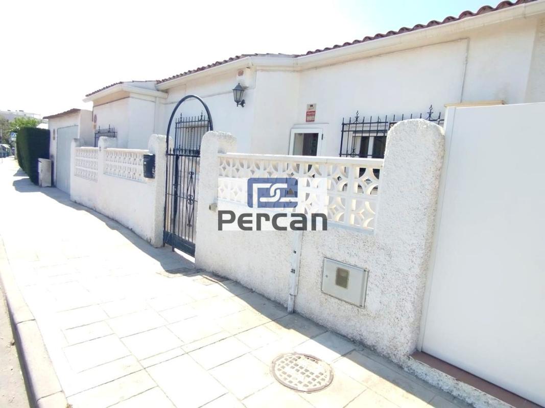 Properties for sale and rent in Spain photo 5