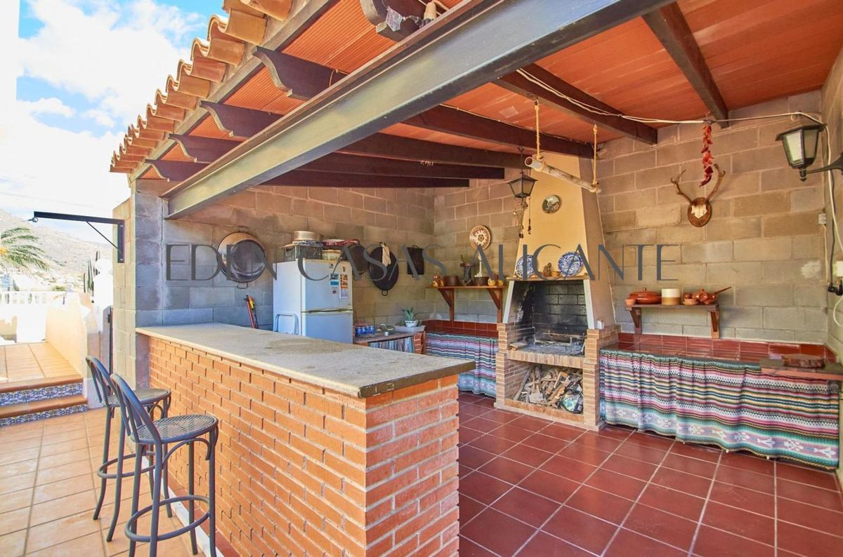Properties for sale and rent in Spain photo 3