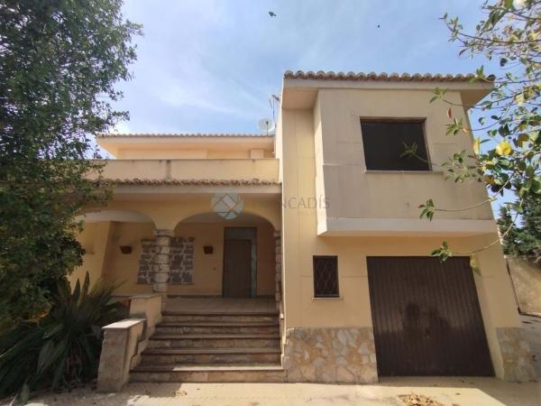 Independent chalet for sale in Casa o chalet en Calle del Convent, Campello Pueblo, El Campello, El Campello
 photo 4