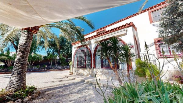 Casa o chalet independiente en Calle Júpiter, 1, Campello Pueblo, El Campello photo 1