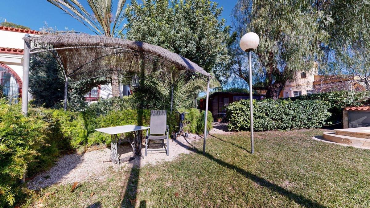 Properties for sale and rent in Spain photo 3