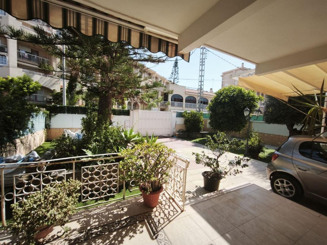 Properties for sale and rent in Spain photo 3