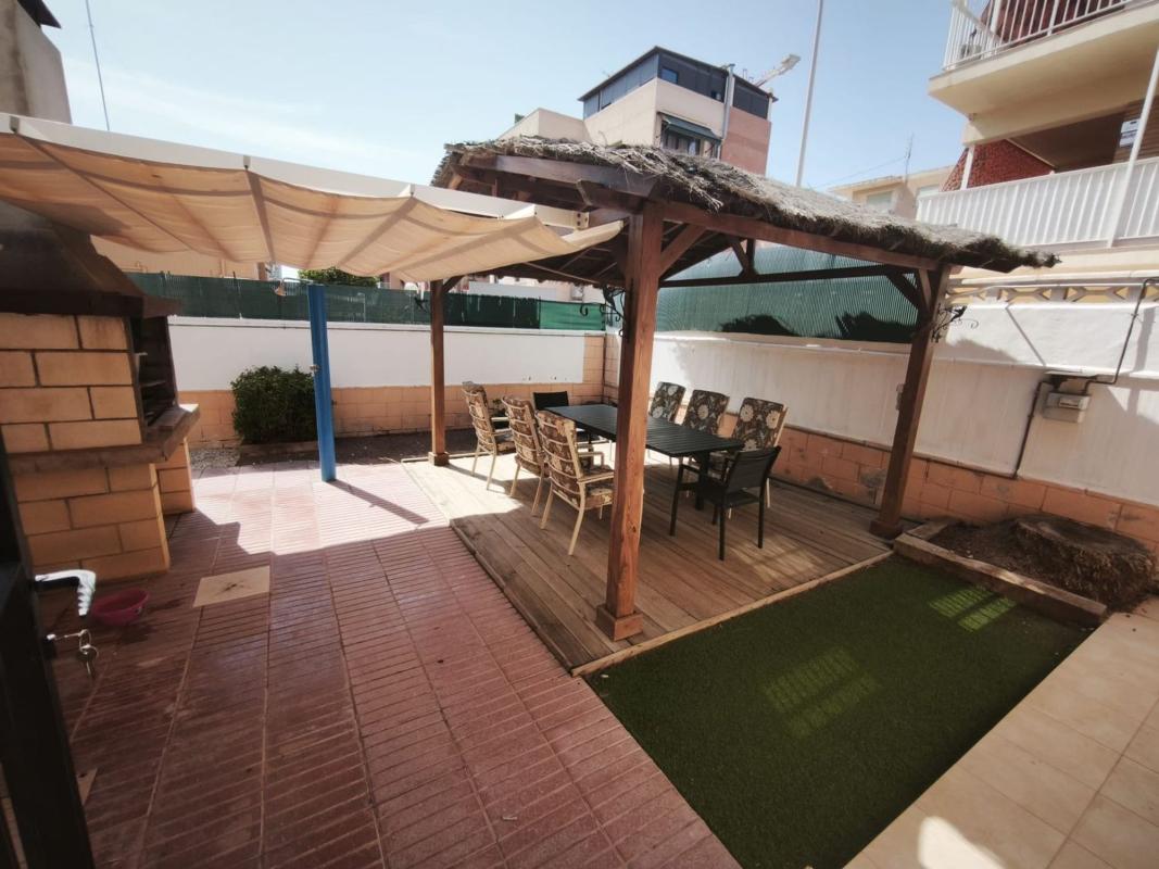 Properties for sale and rent in Spain photo 5