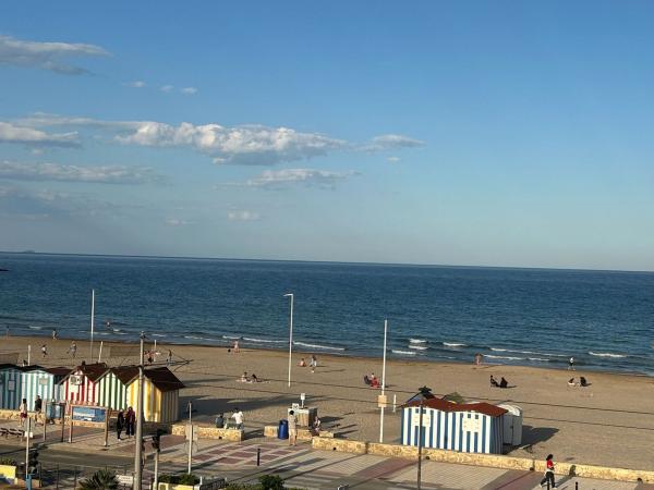 Venta de piso en Piso en Columbretes De Les, 1, Playa Muchavista, El Campello, El Campello
 photo 3
