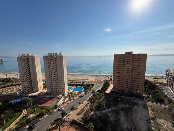Venta de piso en Piso en CL l'Hisenda l'Administrador, 5, Playa Muchavista, El Campello, El Campello
 photo 1