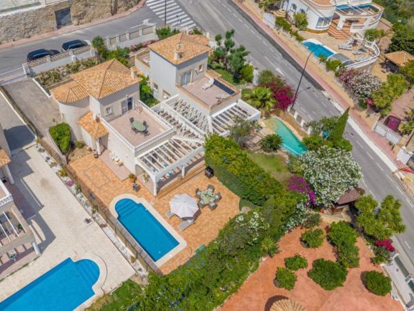 Casa o chalet independiente en Calle de Torrevella, 72, Pueblo Acantilado - Lanuza, El Campello photo 1