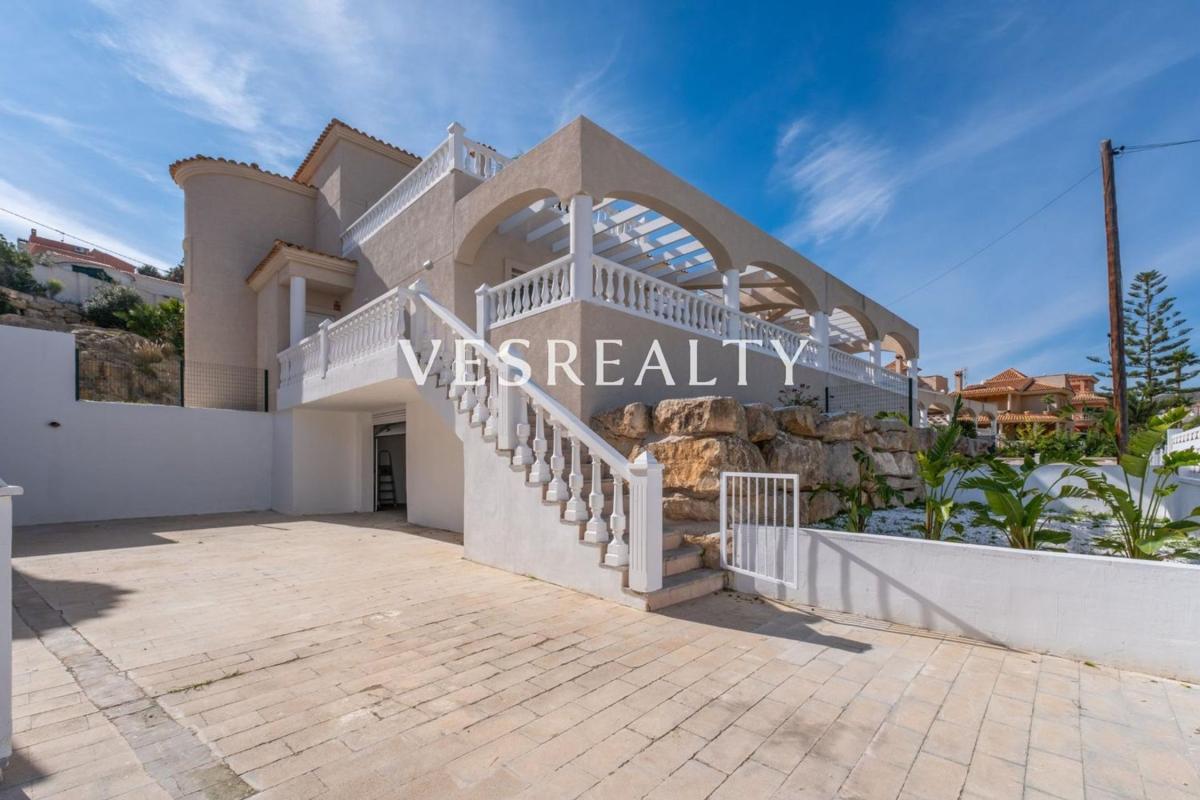 Properties for sale and rent in Spain photo 1